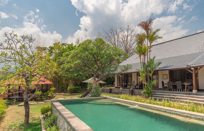 Villa Lotus Kayuputih - Foto 40