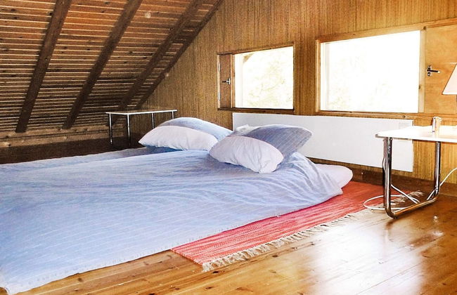 4 Person Holiday Home in Holmsjo - Photo 2