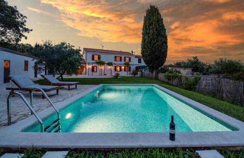 Casa Mirna for 7 people near Pula with sea view & only 2 km from the sea - Foto 10