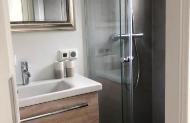 Eidumhaus, freistehendes Reetdachhaus mit Garten in Strandnähe - Foto 13