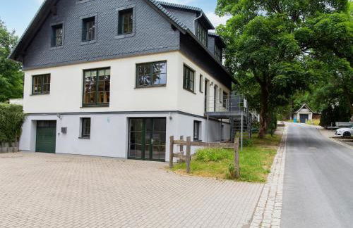 Spacious semi-detached house with wood stove located directly on the Rennsteig - Foto 28