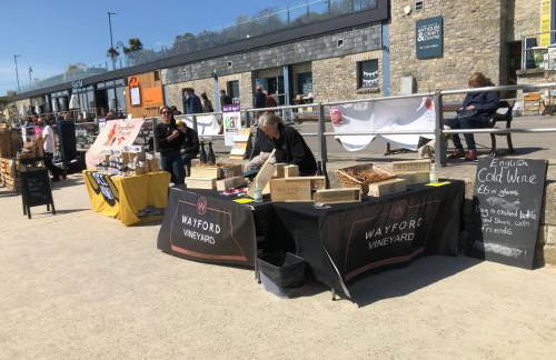 Jurassic View Apartment - Photo 44