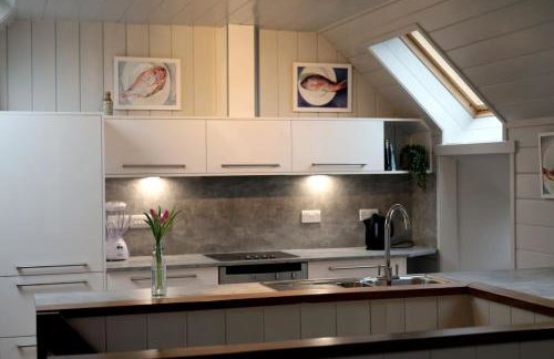 The Bulwark - Photo 3