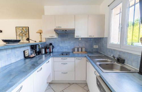 Villa climatisée, jardin, proche du Lac de St Cassien, Grasse, Fréjus, Cannes - Foto 11