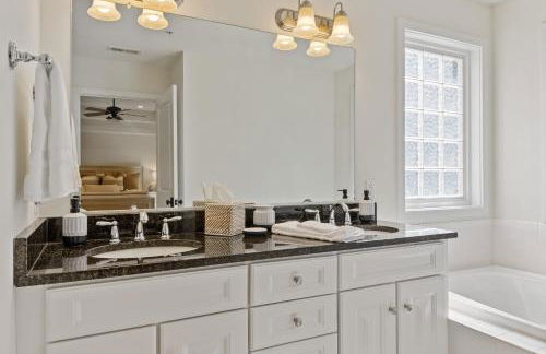 The GOAT Getaway, Winter Retreat by USNA! - Foto 34