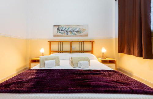 2A Apartamento Abrigos, Wifi y balcón - Foto 6