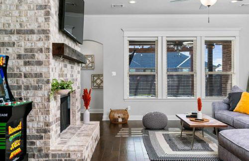 The Noble House Near Magnolia & Baylor W Pool - Photo 93