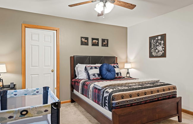 Mews Mountain House by Avantstay Walk to Beach Hot Tub Game Room - Foto 37