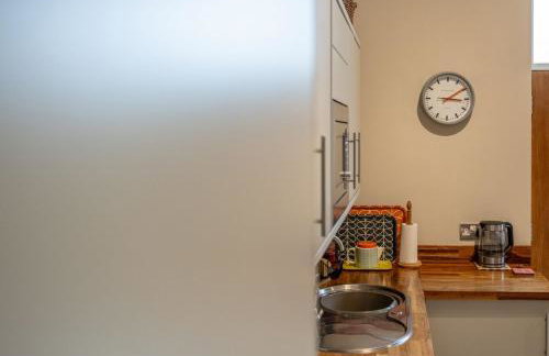 The Coach House - Cosy Retreat in Warwickshire! - Photo 15