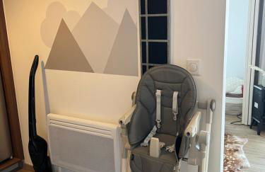 Plein Centre, sublime et confortable, 6 personnes, 2 chambres, Plein Centre, luxueux 6 personnes, 2 chambres , terrasse, vue époustouflante, Tout pédestre, piste à 100m, parking couvert - Photo 21