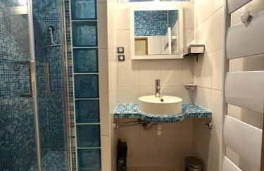 ARENA Center Town - Photo 19