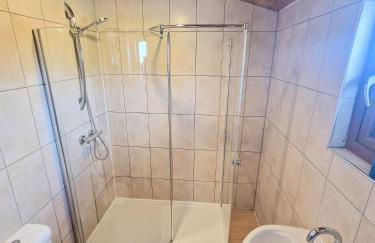 Cleish 7 With Private Hot Tub - Fife - Loch Leven - Lomond Hills - Pet Friendly - Photo 7