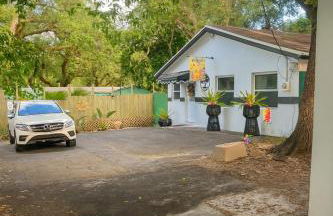 The Boutique Guest House - Photo 33