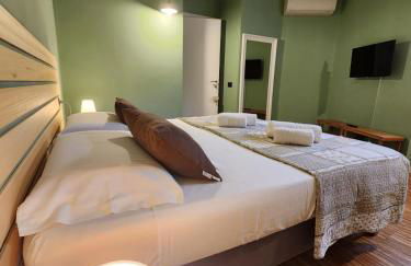 Bellagio Love apartment Pool Near lake Free parking - Foto 19