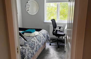 5 minutes to Glasgow airport - Foto 16