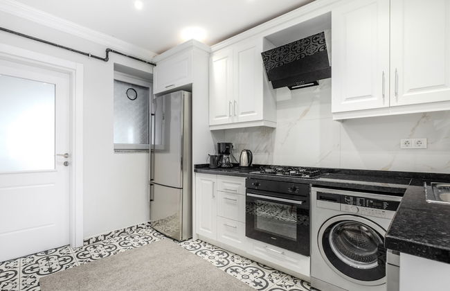 House w Garden 10 min to City s in Beyoglu - Photo 7