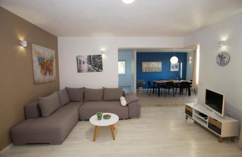 Guest house LUCIJA with swimming pool - Photo 31