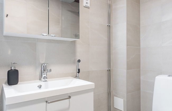 Luxurious 1BR Penthouse with Balcony - Foto 16