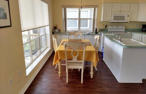 Seahorse Landing #503 Gulf Front Vacation Condo - Foto 8