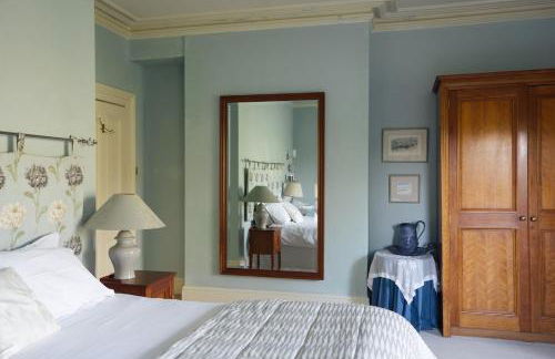 Elegant Pembrokeshire Country House - Sleeps 17 - Photo 7