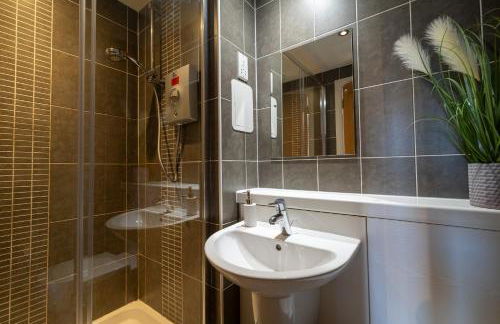 Mackie Residence - SJA Stays - 3 Bed Apartment with parking - Foto 30