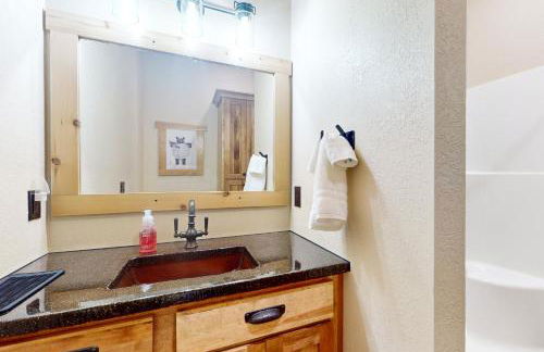 Bear Butte Retreat - Foto 13