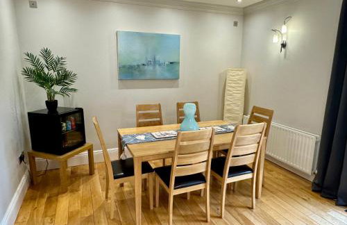 3 Castle Hume Court Holiday House - Photo 25