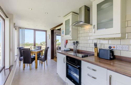 Bay View Cottage - Photo 10