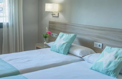 Apartamentos Santa Clara - Photo 23