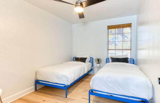 Frio River Cabins - Photo 40