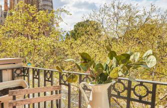 BBarcelona Sagrada Familia Garden Apartment - Photo 1