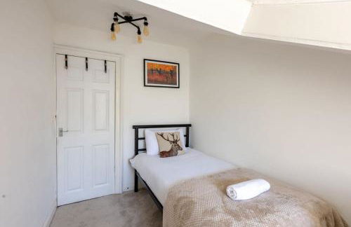 Spacious 3 Bedroom Home In Glasgow - Free Parking - Foto 5