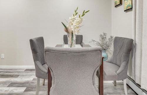 Shop, Hike, Golf and Swim Inviting Deer Park Escape - Foto 3