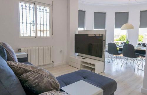 Casa Lilly-Rose, a beautiful 3 bedroom detached villa a short walk to the Villamartin Plaza & Golf course - Foto 20