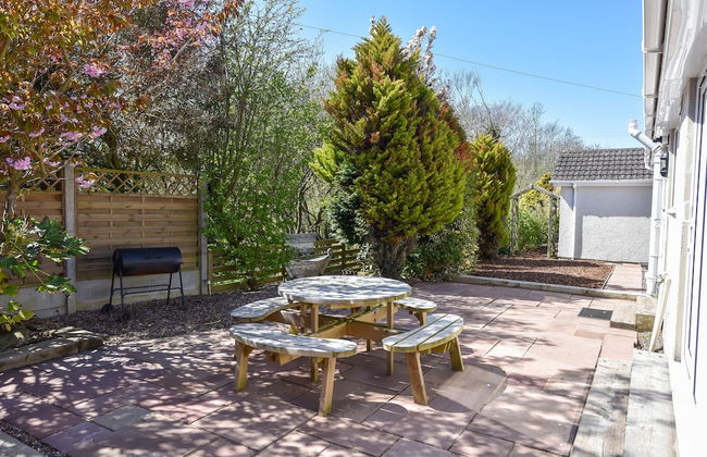 3 Bedroom Bungalow Moelfre- Private Garden,parking - Photo 23