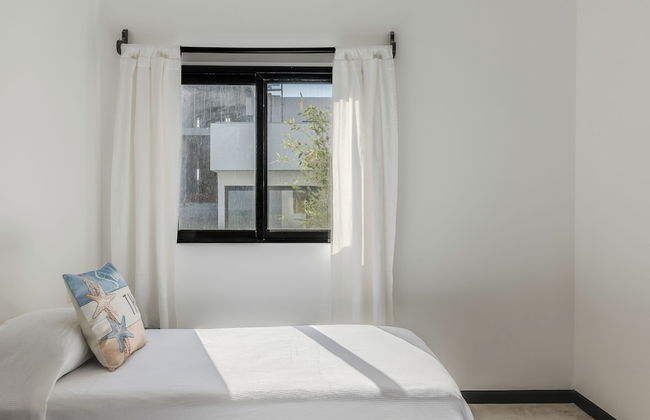 Velas Condos - Photo 33