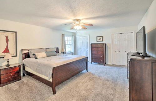 Spacious Getaway with Heated Private Pool! - Foto 22