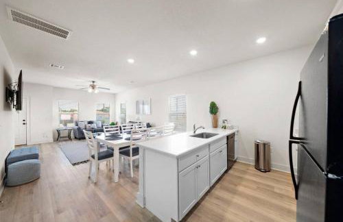 2 Houses Prime Location Near The Strand and Beach - Foto 19