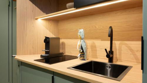 Love Room Strasbourg, Sauna, Spa, Suite Bali, Évasion Romantique et Sensuelle - Foto 3