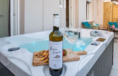 Hot tub with Acropolis view 1 minute from METRO TRAIN - Foto 47