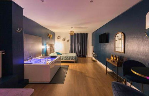 * Spa & Détente # Suite Privée # Tours # Netflix * - Photo 18