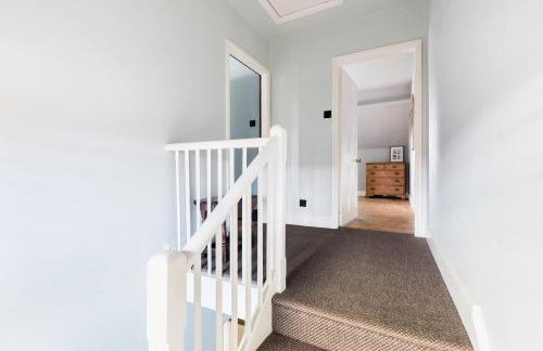 Stunning 2-bed Townhouse in Moreton-in-Marsh - Pass the Keys - Foto 19