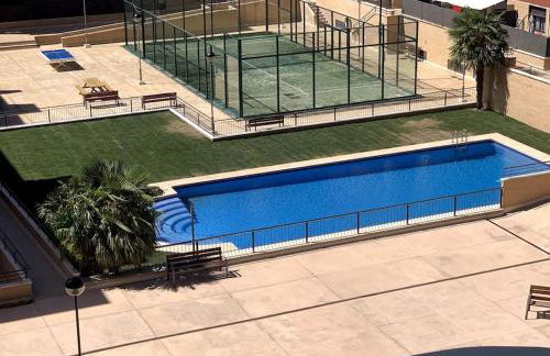 Atico, Piscina, AC, WI-FI y Parking Gratis, Gran Terraza, VUT 47-79 - Foto 30