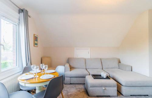 PRIME SPOT FOR ASCOT & WINDSOR - 2 BEDROOMS - By Tempstay - Foto 1