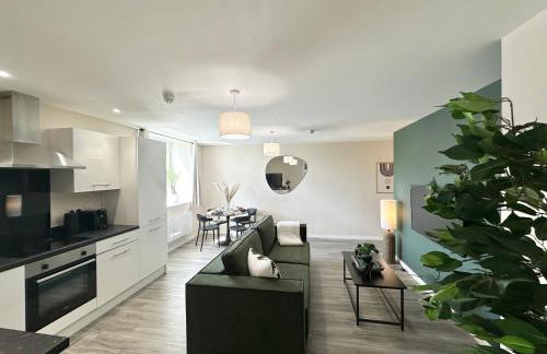 Centrally Located Flat By Ankers Short Term Rental Manchester Perfect for Monthly Stay - Photo 11