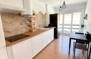 Esplanada-Zona Central-Perto Praias-Estacionamento Gratuito - Foto 6