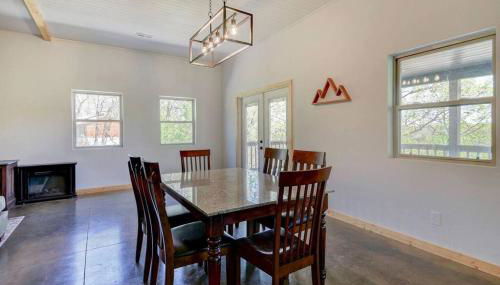 Table Rock Lakefront on 2 Acres with firepit - Foto 5