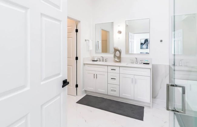 Modern Dream Disney Vacation Getaway Pool - Foto 19