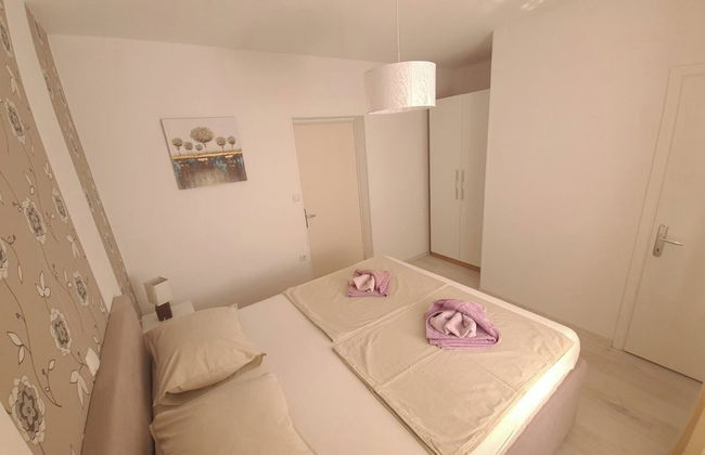 Impeccable 2-bed Apartment in Rab - Foto 7