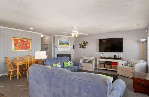 OBX 4BR Oceanfront Cottage - Foto 8